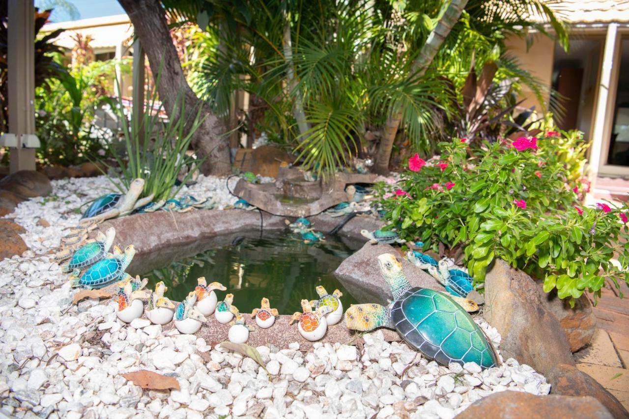 Bundaberg Coral Villa Motor Inn Экстерьер фото