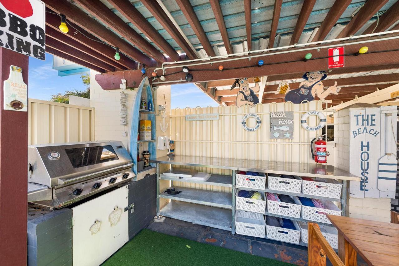 Bundaberg Coral Villa Motor Inn Экстерьер фото