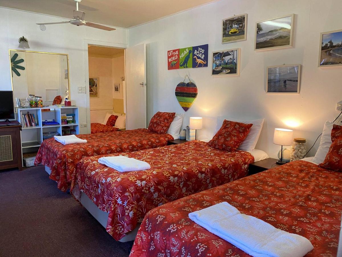 Bundaberg Coral Villa Motor Inn Экстерьер фото