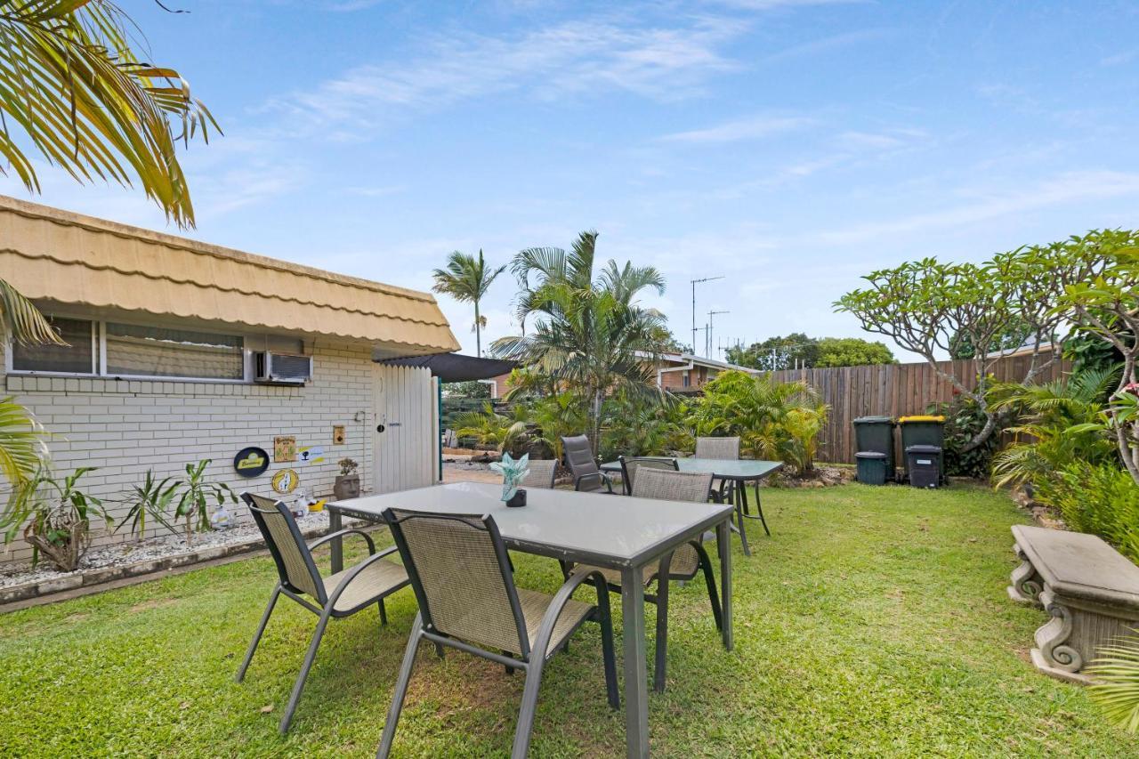 Bundaberg Coral Villa Motor Inn Экстерьер фото