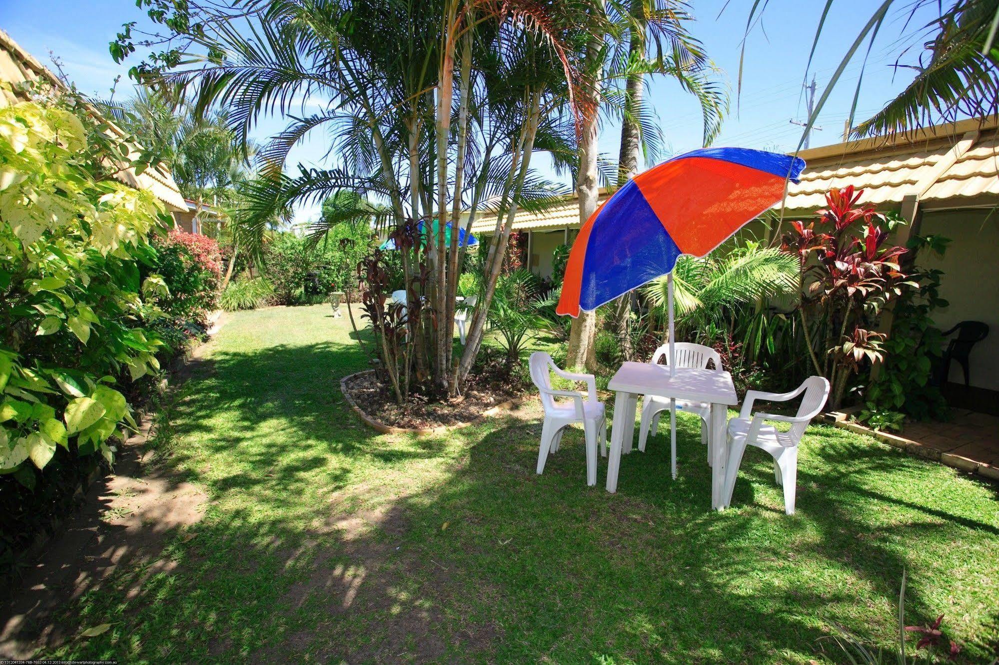 Bundaberg Coral Villa Motor Inn Экстерьер фото